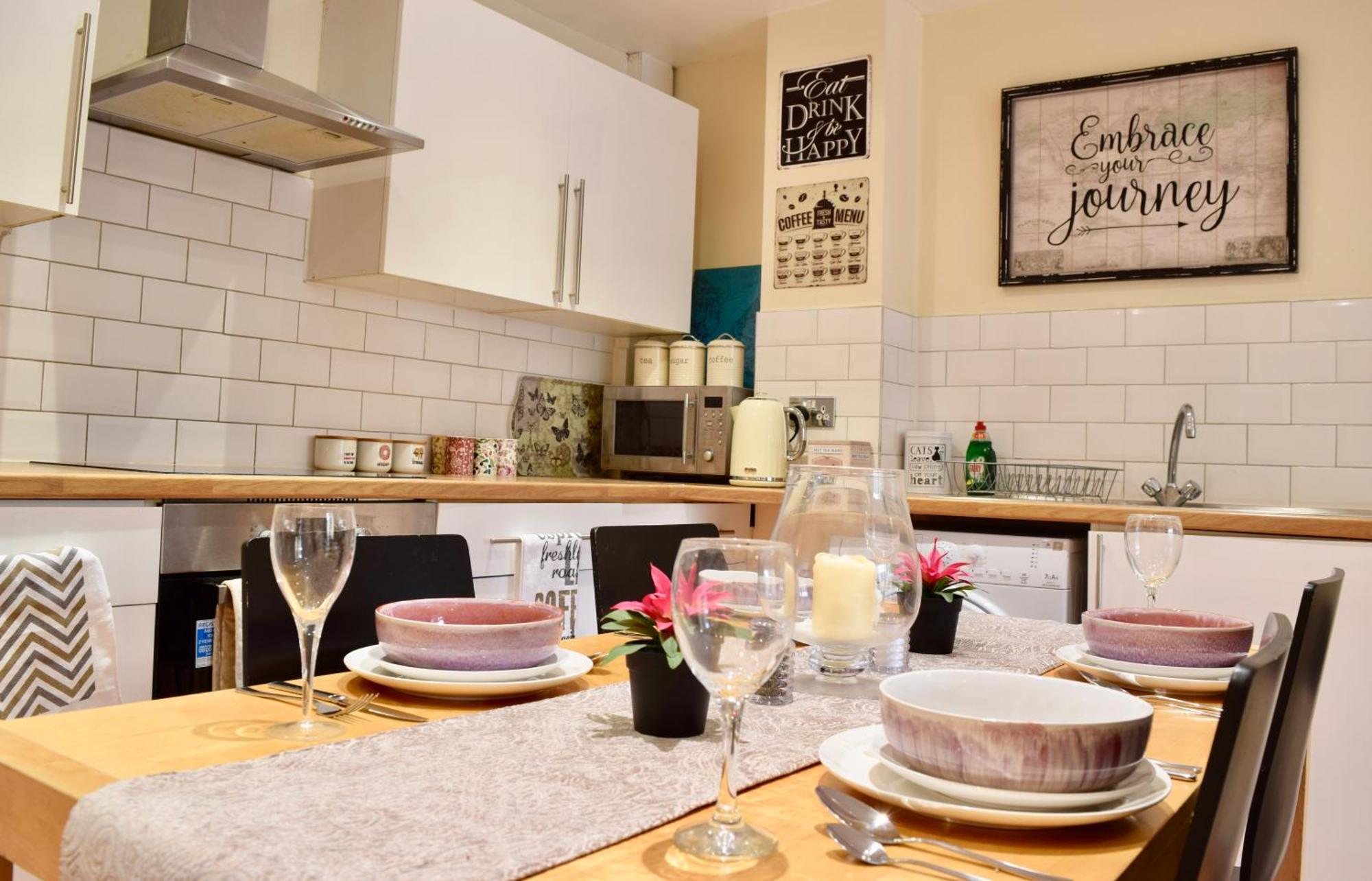 Stylish And Homely 4 Bedroom Home In East 런던 외부 사진