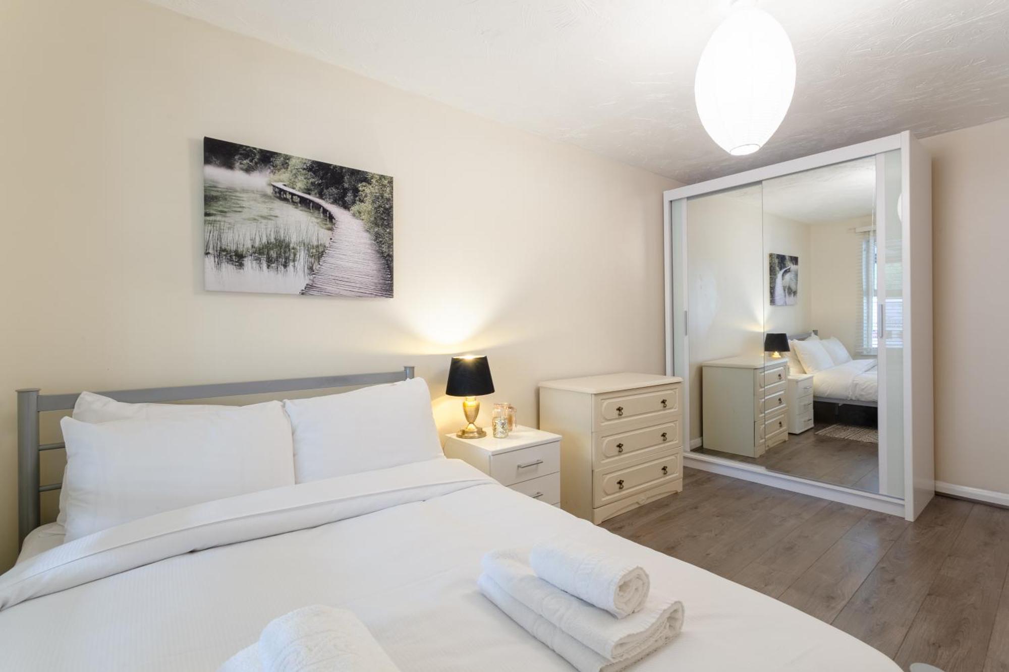 Stylish And Homely 4 Bedroom Home In East 런던 외부 사진